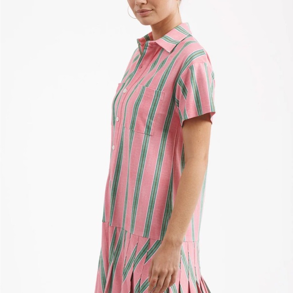 Smith & Quinn Dresses & Skirts - SMITH & QUINN Aspen Dress in Garden Party Stripe Pink Green Shirt Dress NWT $180